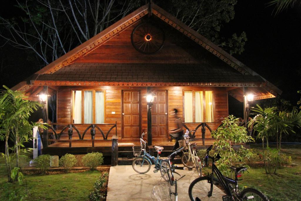 Burilamplai Resort Thung Yai Δωμάτιο φωτογραφία