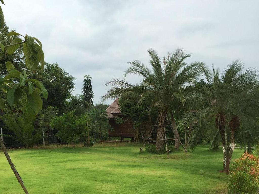 Burilamplai Resort Thung Yai Εξωτερικό φωτογραφία