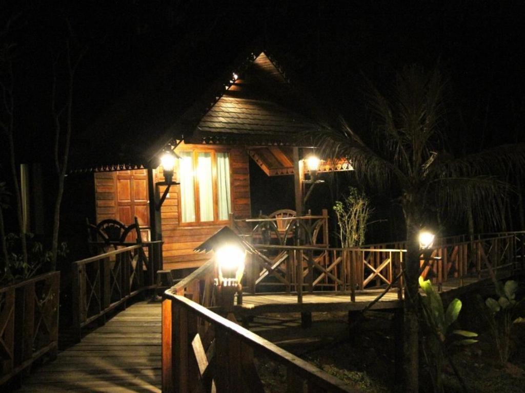 Burilamplai Resort Thung Yai Εξωτερικό φωτογραφία