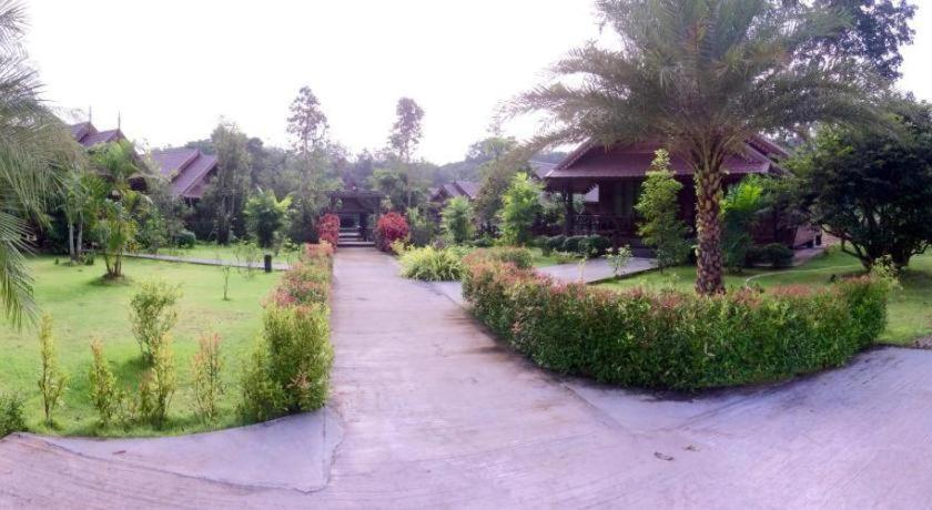 Burilamplai Resort Thung Yai Εξωτερικό φωτογραφία