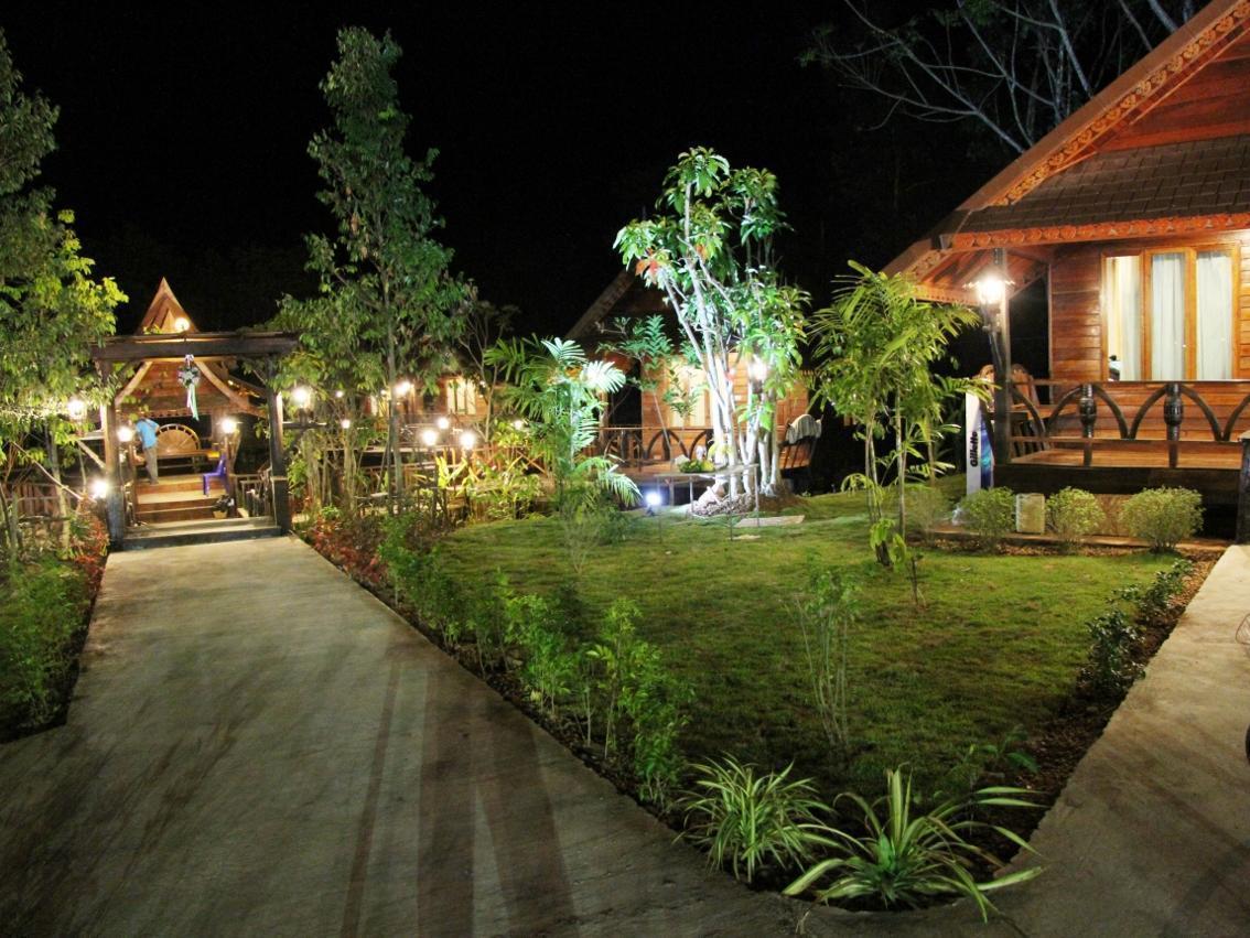 Burilamplai Resort Thung Yai Εξωτερικό φωτογραφία